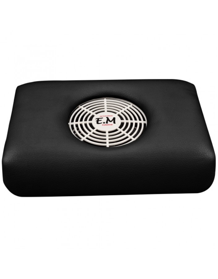 فن زیر دست ناخن E.M